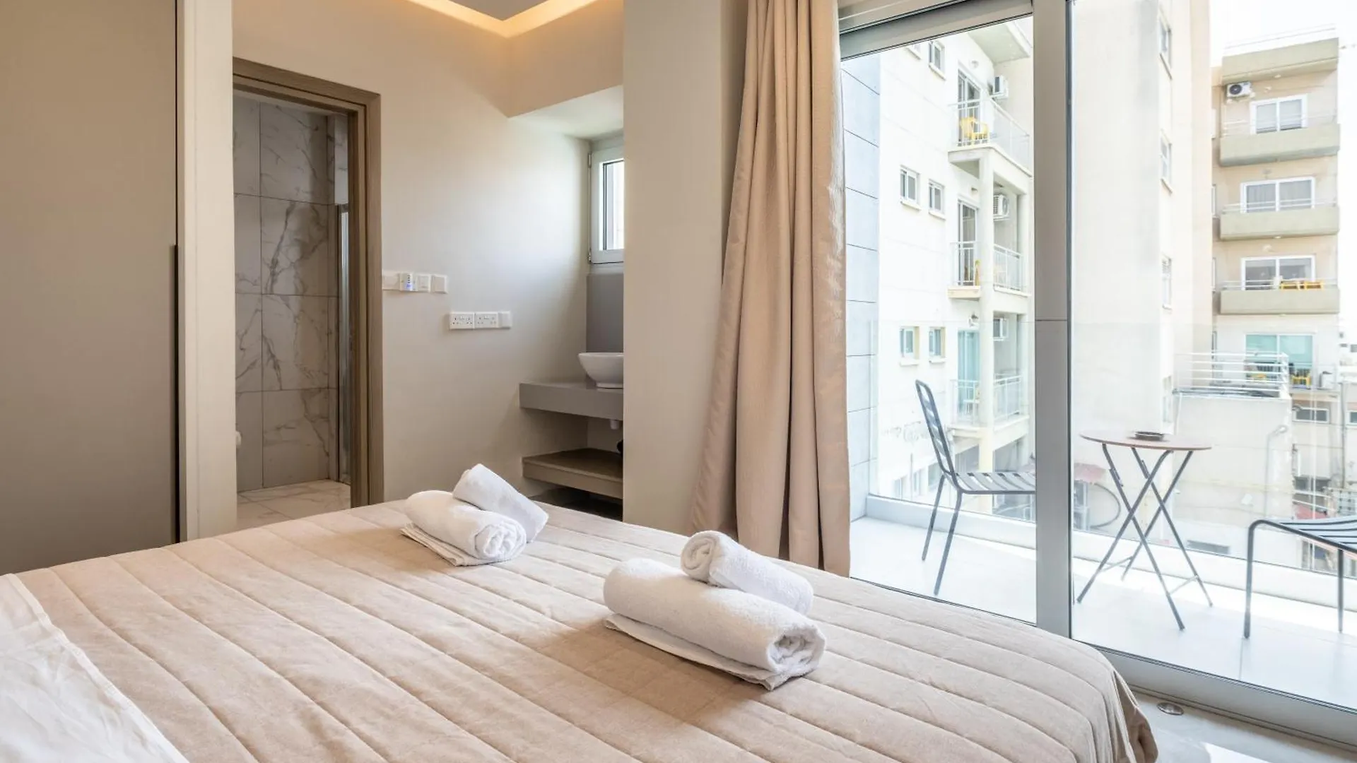 Georgiana Suites Larnaca Apartment