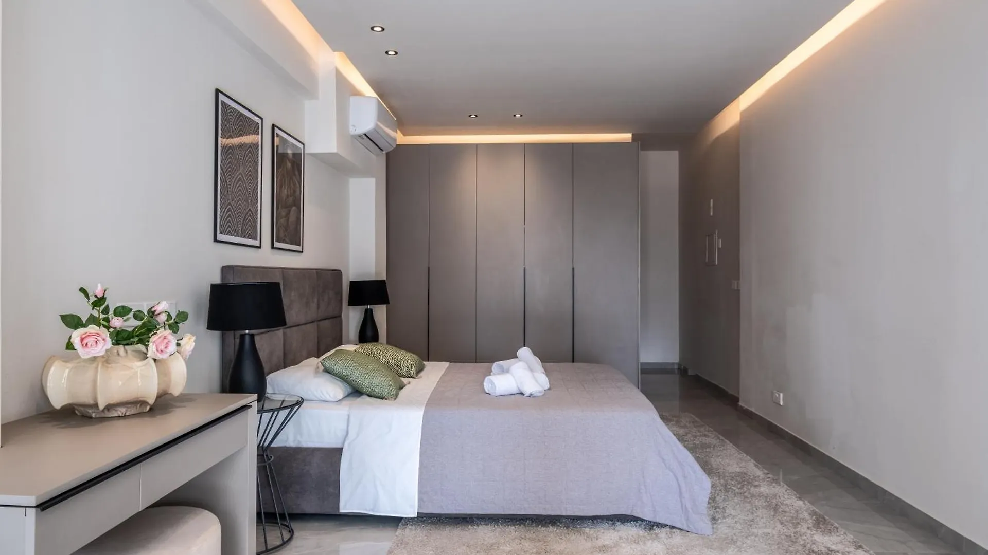 Apartment Georgiana Suites Larnaca