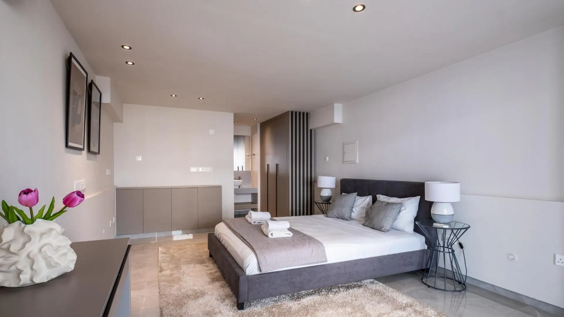 Georgiana Suites Larnaca