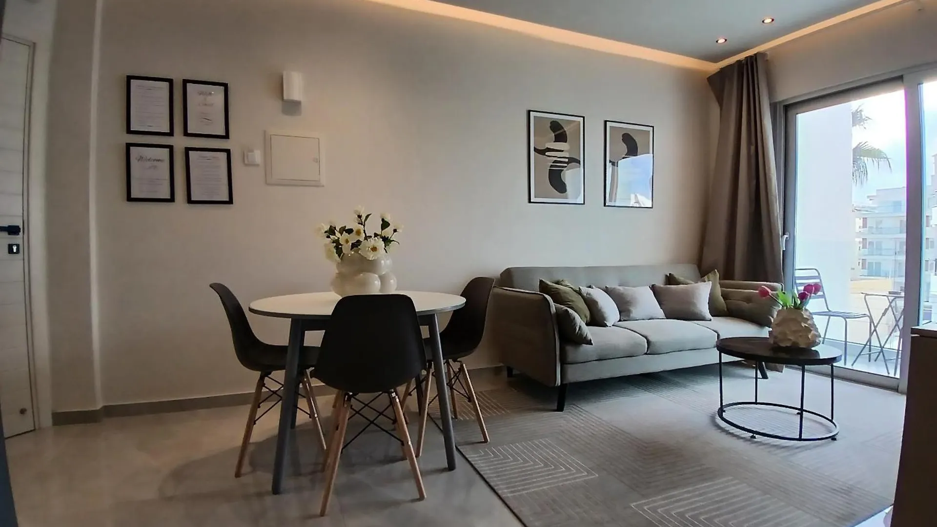 Apartment Georgiana Suites Larnaca