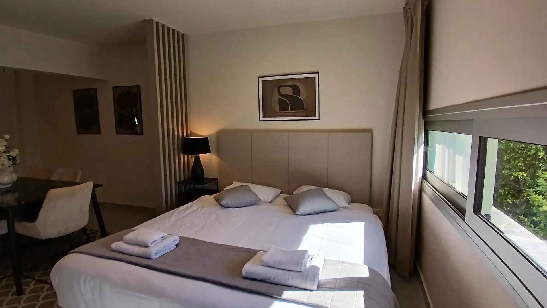 Apartment Georgiana Suites Larnaca Cyprus