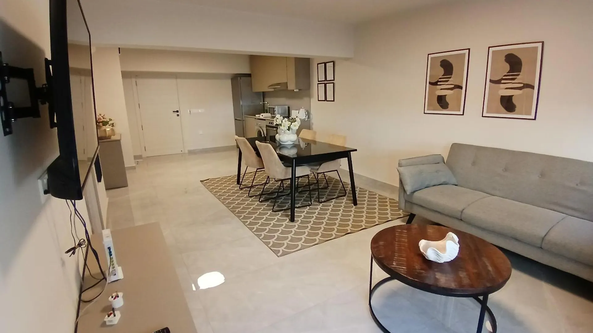 Apartment Georgiana Suites Larnaca
